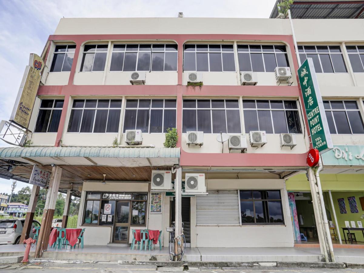 Oyo 90376 Centre Point Hotel Limbang Bagian luar foto